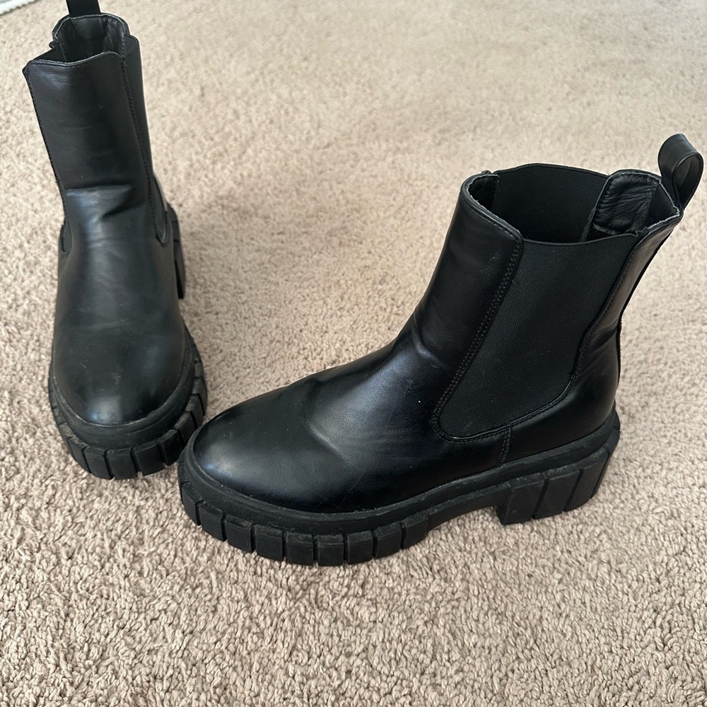 Platform boot